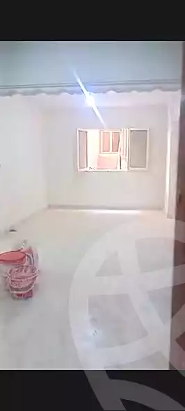 https://aqarmap.com.eg/ar/listing/7073668-for-sale-alexandria-al-agamy-el-hanouvel