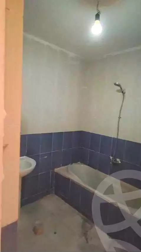 https://aqarmap.com.eg/en/listing/7073841-for-sale-alexandria-al-agamy-el-hanouvel-el-warsha-st
