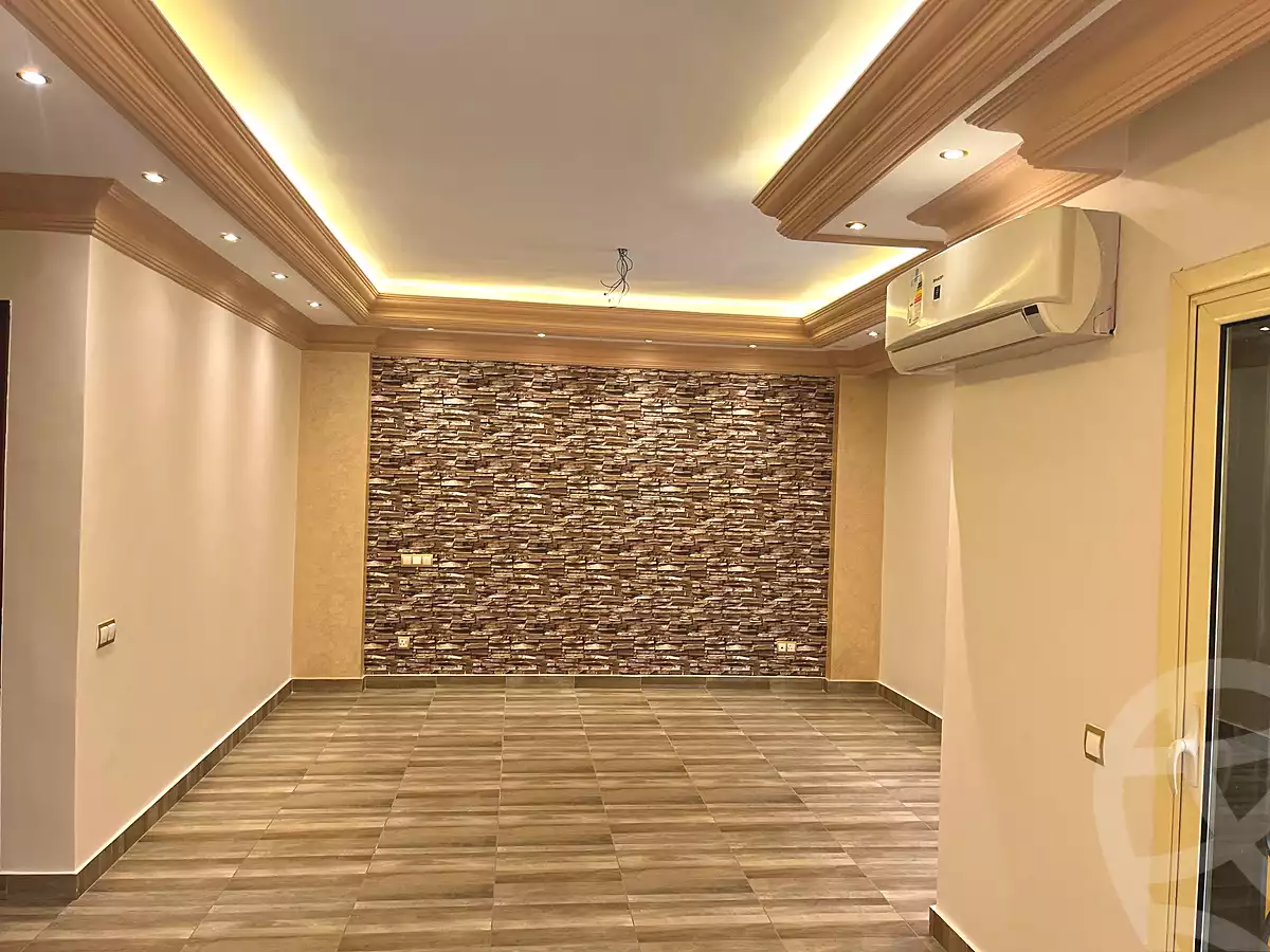 https://aqarmap.com.eg/ar/listing/7073885-for-rent-cairo-el-sheikh-zayed-city-el-hay-elthamen-area-3