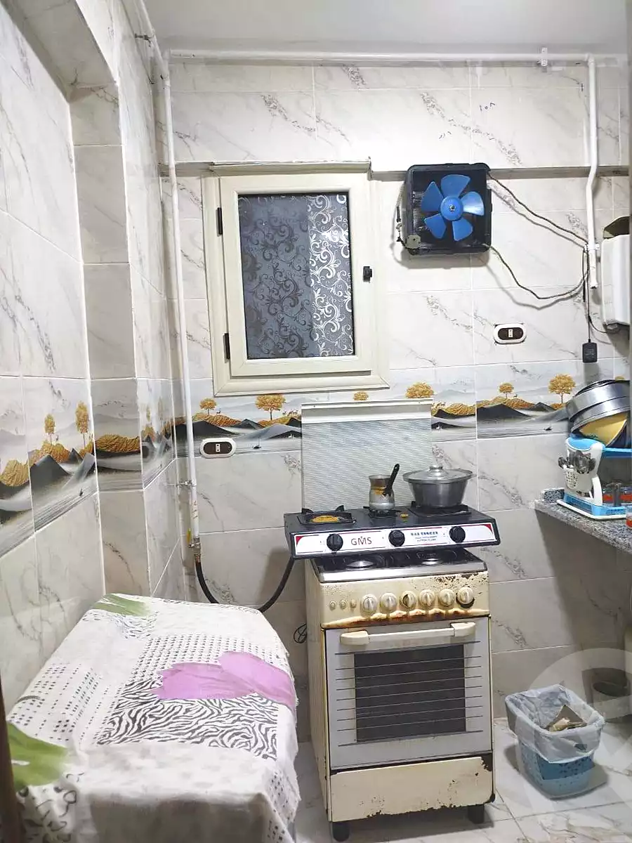 https://aqarmap.com.eg/ar/listing/7073915-for-sale-alexandria-al-agamy-el-hanouvel-el-kholafaa-el-rashdeen-st