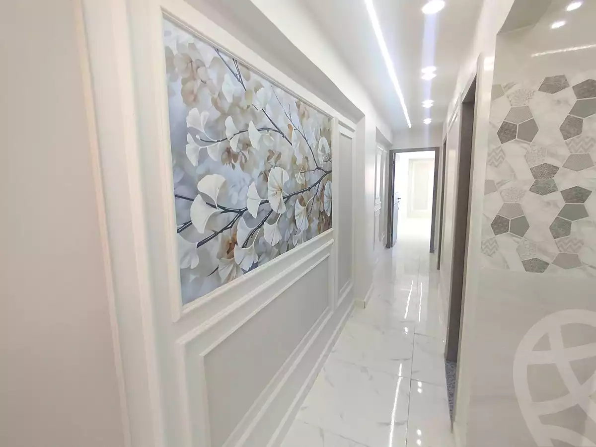 https://aqarmap.com.eg/en/listing/7073949-for-sale-alexandria-al-agamy-el-hanouvel-radwan-st