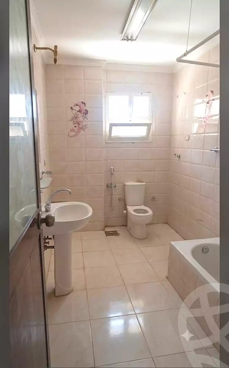 https://aqarmap.com.eg/ar/listing/7074026-for-sale-cairo-ain-shams-el-naam