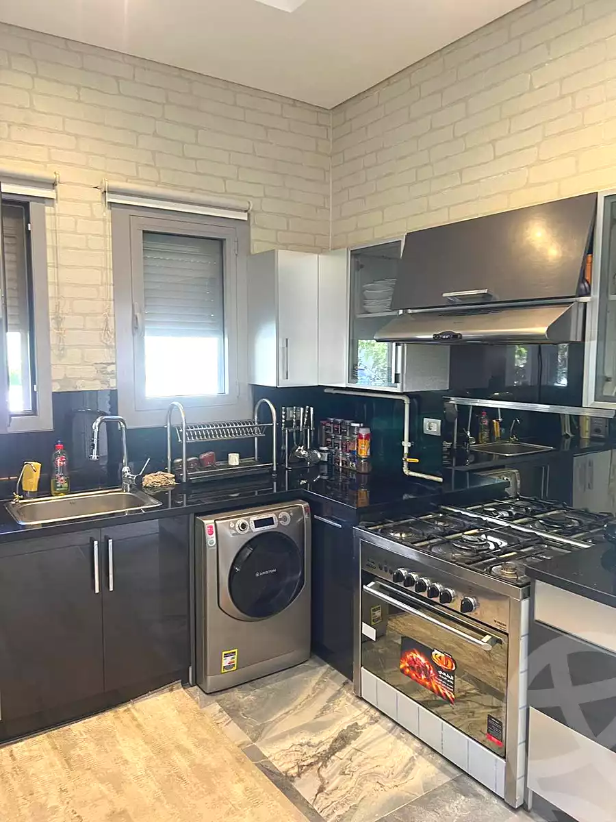 https://aqarmap.com.eg/ar/listing/7074187-for-sale-cairo-new-cairo-compounds-village-garden-kattameya