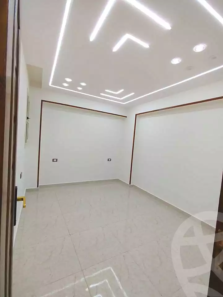 https://aqarmap.com.eg/en/listing/7074199-for-sale-alexandria-lsywf-el-falki