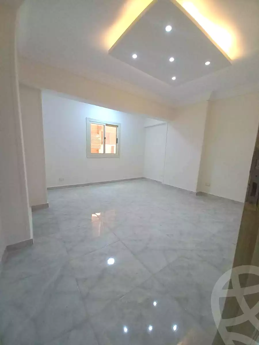 https://aqarmap.com.eg/en/listing/7074245-for-sale-alexandria-sydy-bshr-sydy-bshr-bhry-gamal-abd-el-nasir-st