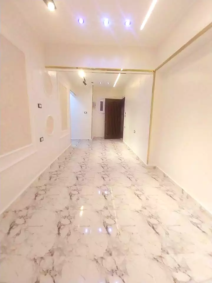 https://aqarmap.com.eg/ar/listing/7074420-for-sale-alexandria-al-agamy-shataa-el-nakheel