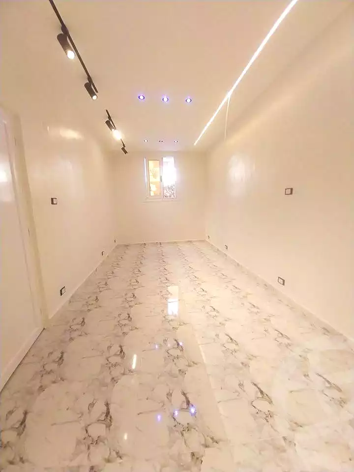 https://aqarmap.com.eg/ar/listing/7074420-for-sale-alexandria-al-agamy-shataa-el-nakheel