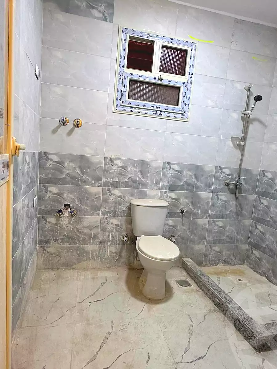 https://aqarmap.com.eg/en/listing/7074527-for-sale-cairo-elnozha-Streettt-27