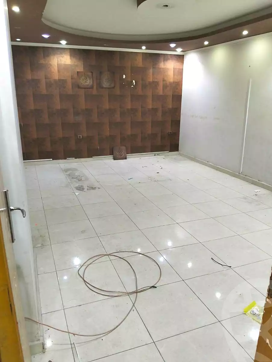 https://aqarmap.com.eg/ar/listing/7074564-for-sale-cairo-helwan-sherif-st