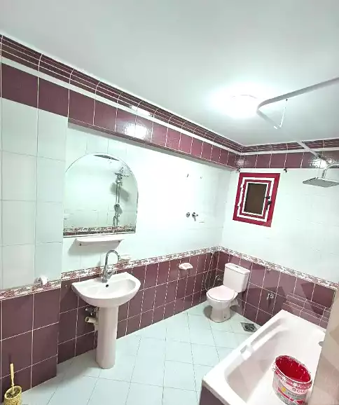 https://aqarmap.com.eg/ar/listing/7074610-for-sale-alexandria-bw-qyr-street-25