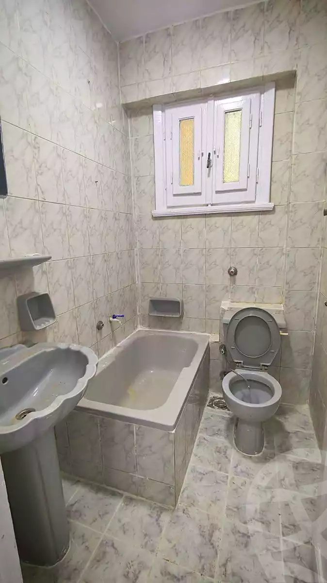https://aqarmap.com.eg/ar/listing/7074775-for-sale-alexandria-al-agamy-shataa-el-nakheel