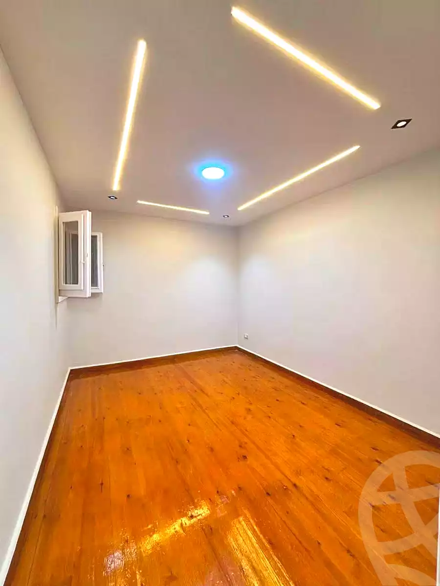 https://aqarmap.com.eg/en/listing/7074744-for-sale-alexandria-miami-el-sebaey-st