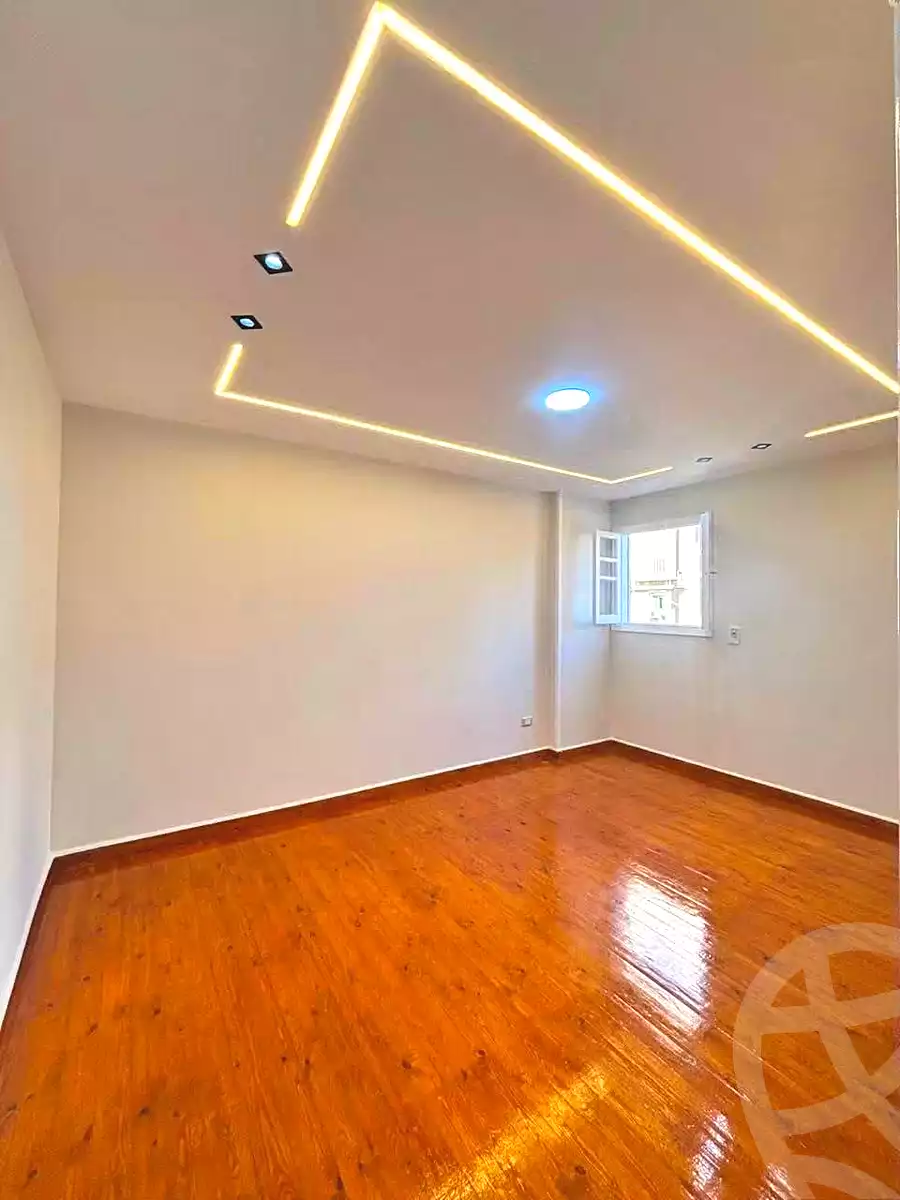 https://aqarmap.com.eg/en/listing/7074744-for-sale-alexandria-miami-el-sebaey-st
