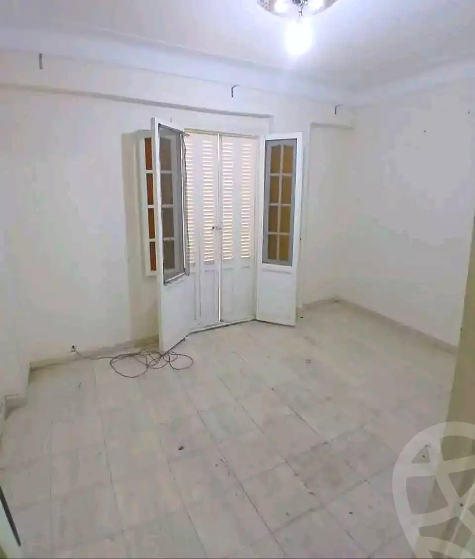 https://aqarmap.com.eg/ar/listing/7074791-for-sale-alexandria-lsywf-el-falki