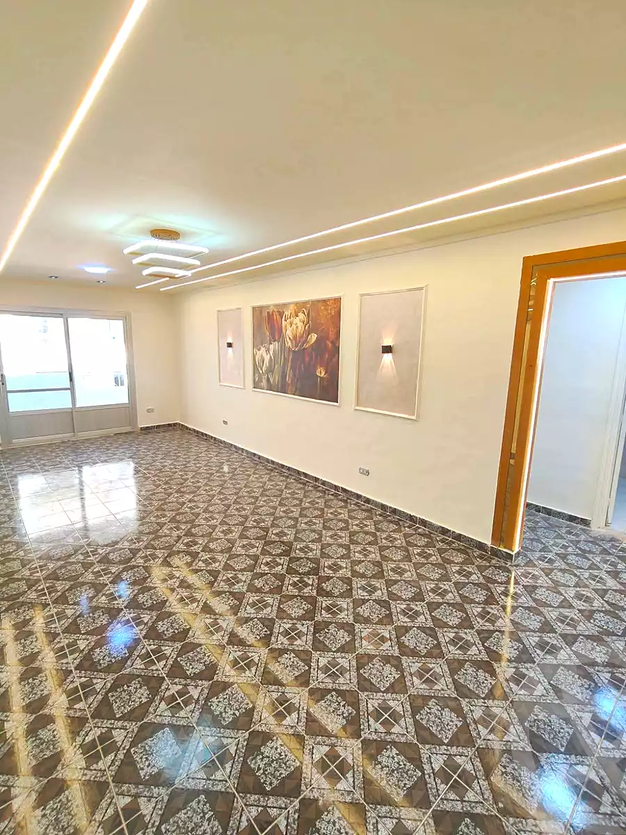 https://aqarmap.com.eg/ar/listing/7074797-for-sale-alexandria-al-agamy-shataa-el-nakheel