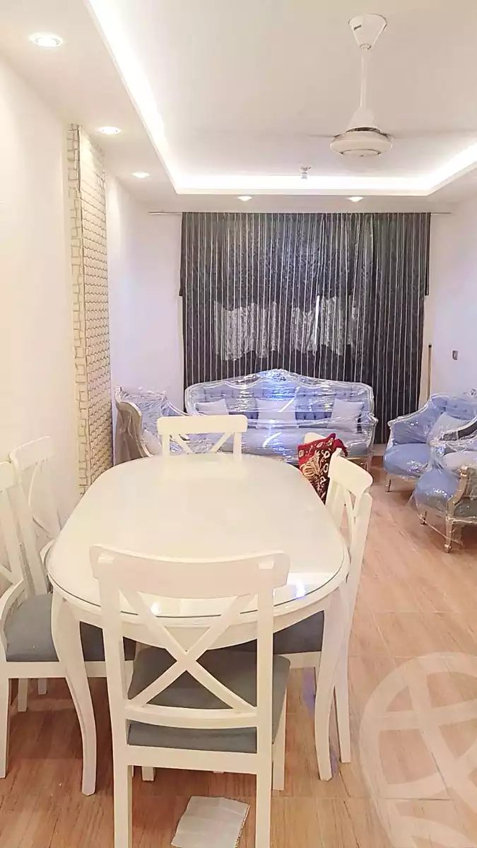https://aqarmap.com.eg/ar/listing/7074785-for-rent-cairo-helwan-el-shareaa-el-sharby-st