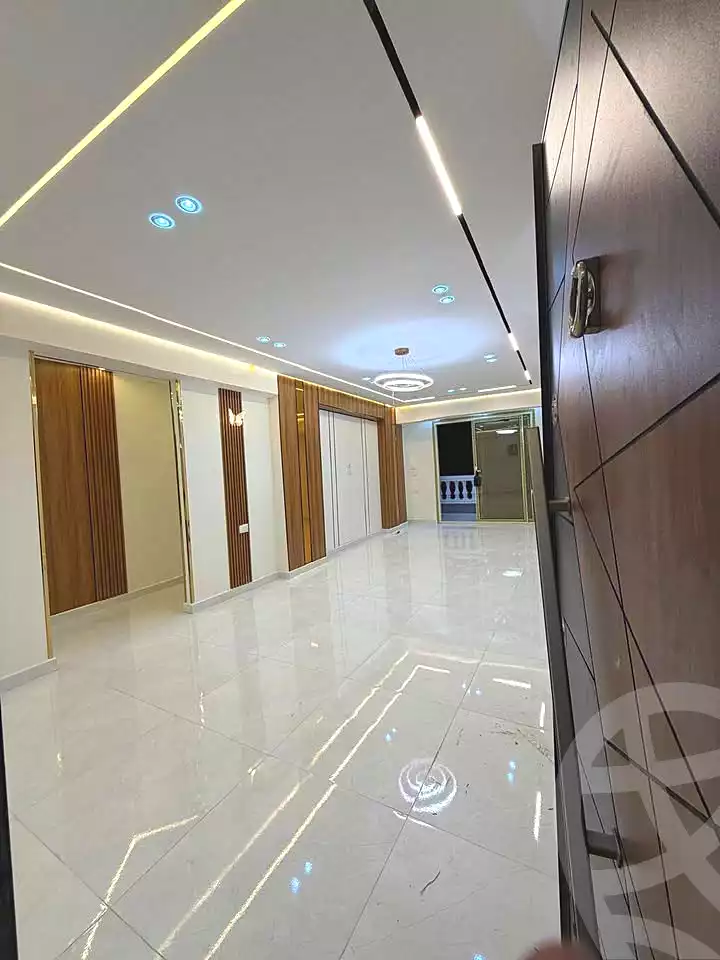 https://aqarmap.com.eg/ar/listing/7074814-for-sale-cairo-el-haram-el-lebeny-el-magzar-el-aly-st