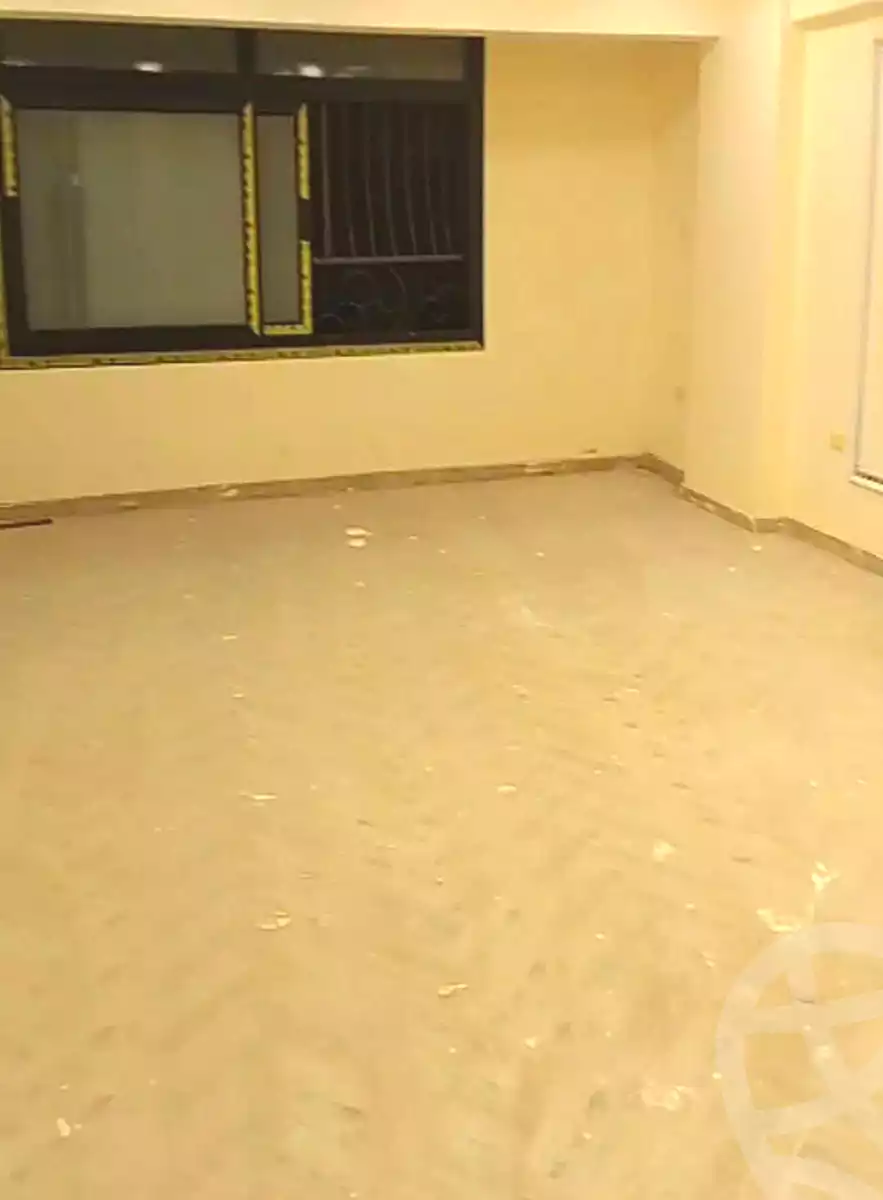 https://aqarmap.com.eg/ar/listing/7074872-for-sale-alexandria-al-agamy-el-hanouvel
