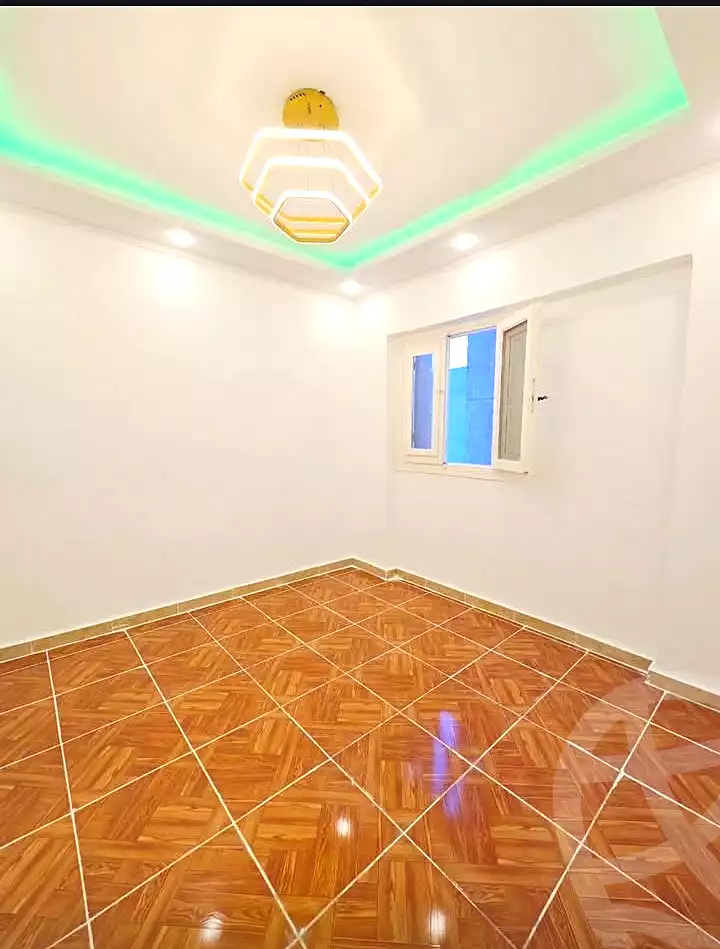 https://aqarmap.com.eg/en/listing/7075002-for-sale-alexandria-al-agamy-shataa-el-nakheel-street-4