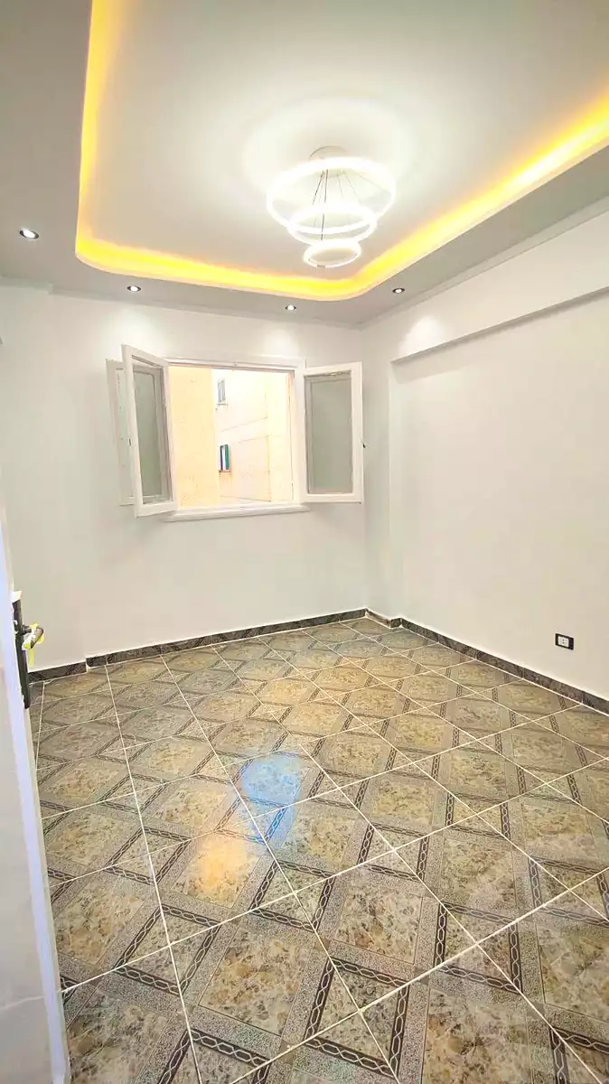 https://aqarmap.com.eg/ar/listing/7075013-for-sale-alexandria-al-agamy