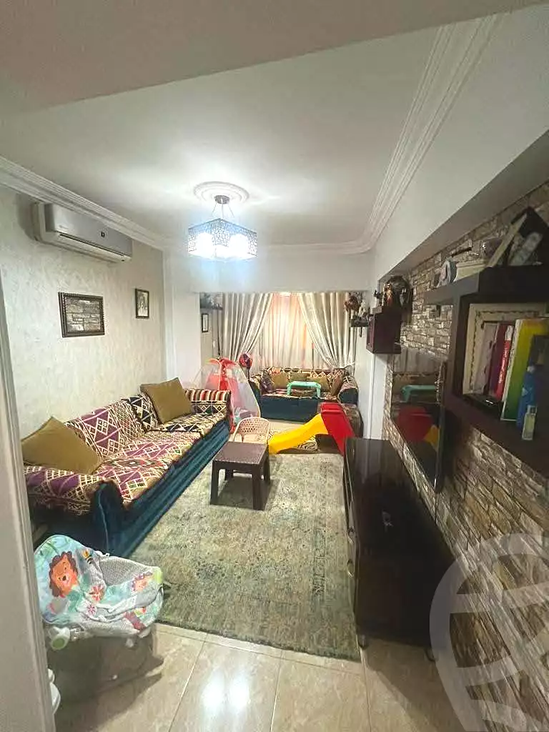 https://aqarmap.com.eg/ar/listing/7075292-for-sale-cairo-hadayek-el-koba-hamamat-el-koba