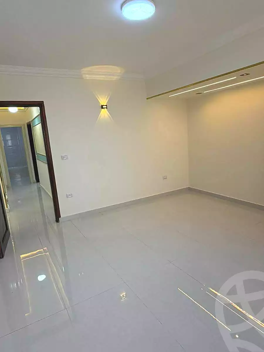 https://aqarmap.com.eg/en/listing/7075365-for-sale-cairo-ain-shams-el-naam