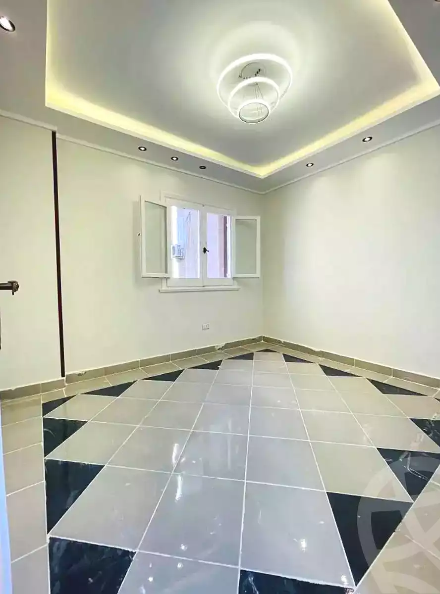 https://aqarmap.com.eg/ar/listing/7075439-for-sale-alexandria-al-agamy-shataa-el-nakheel