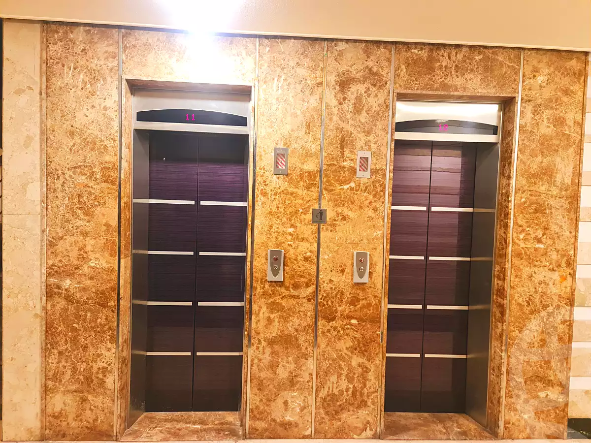https://aqarmap.com.eg/ar/listing/7068191-for-sale-alexandria-smouha-ademon-fremon-st