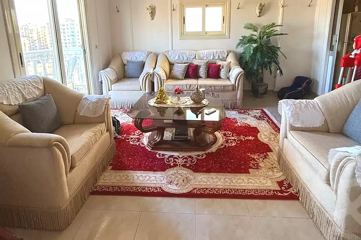 https://aqarmap.com.eg/ar/listing/7076068-for-sale-alexandria-moharram-bey-mohammed-nafie-st
