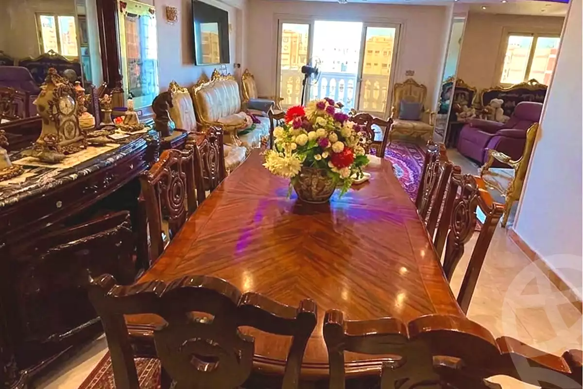 https://aqarmap.com.eg/ar/listing/7076068-for-sale-alexandria-moharram-bey-mohammed-nafie-st