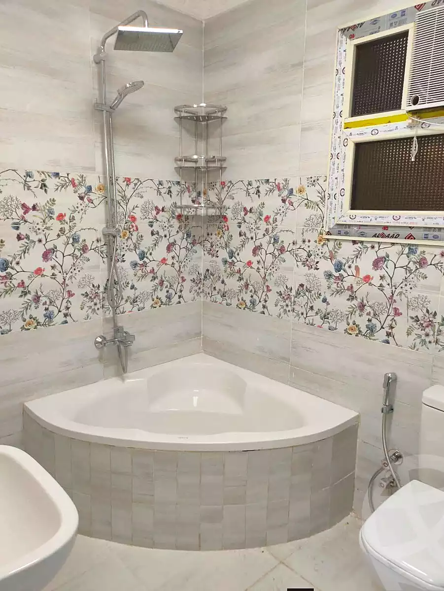 https://aqarmap.com.eg/ar/listing/7075581-for-sale-cairo-ain-shams-el-naam