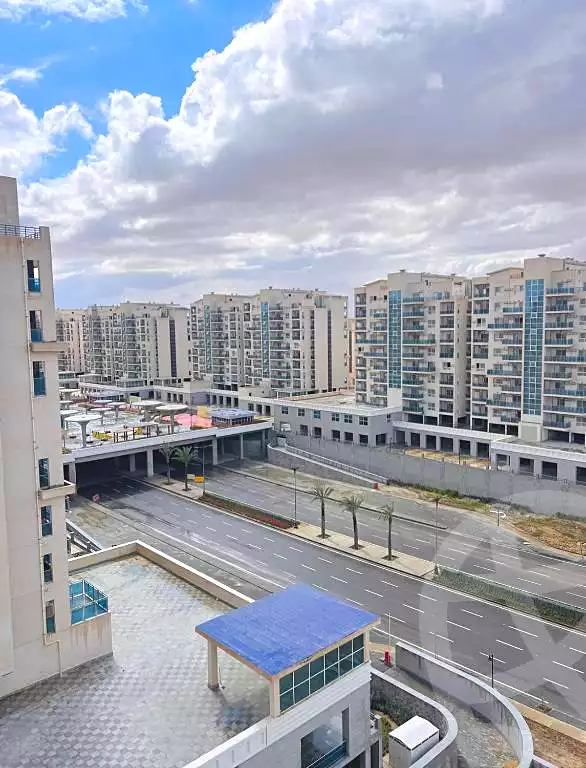 https://aqarmap.com.eg/ar/listing/7076356-for-sale-north-coast-new-alamein-mntj-t-l-lmyn-ljdyd-dwn-twn-l-lmyn-ljdyd