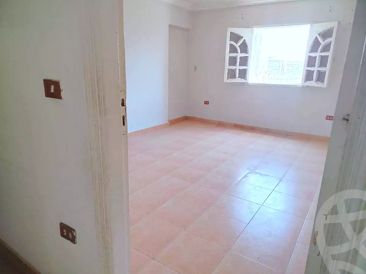 https://aqarmap.com.eg/en/listing/7076453-for-rent-cairo-helwan-el-ezba-el-qebliah-ragheb-st