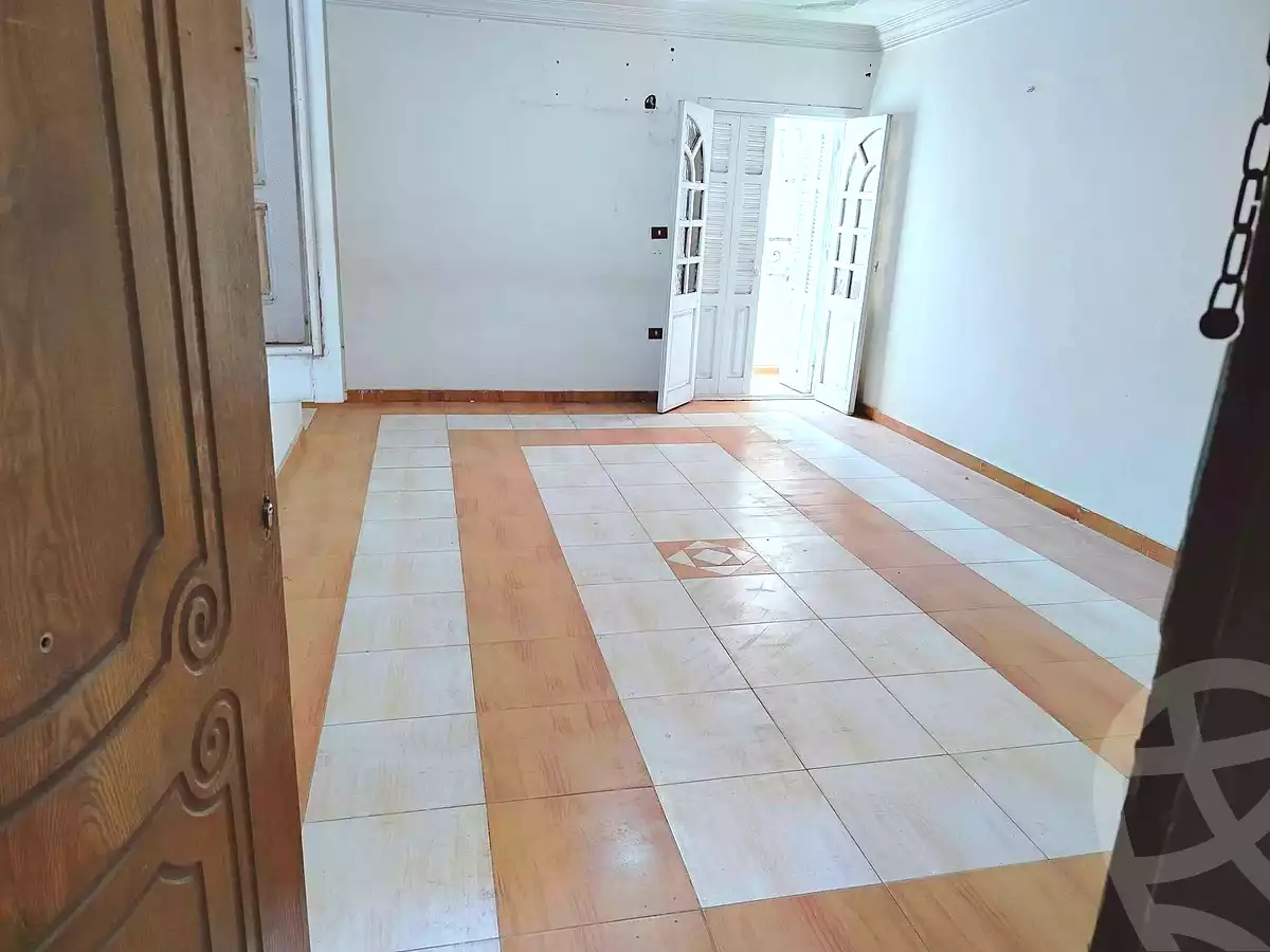 https://aqarmap.com.eg/en/listing/7076453-for-rent-cairo-helwan-el-ezba-el-qebliah-ragheb-st