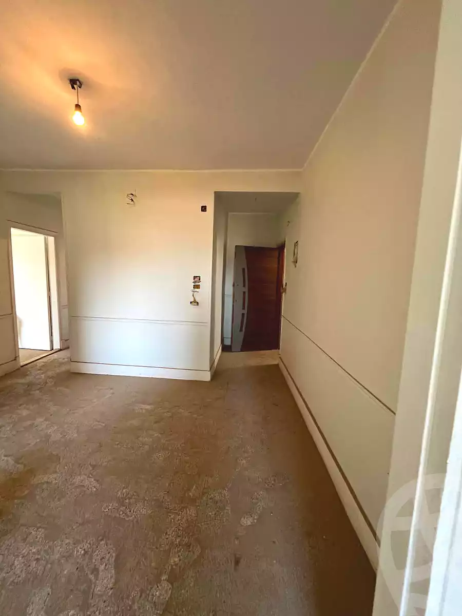 https://aqarmap.com.eg/ar/listing/7076478-for-sale-cairo-helwan-helwan-el-sharkeya-thabit-basha-st