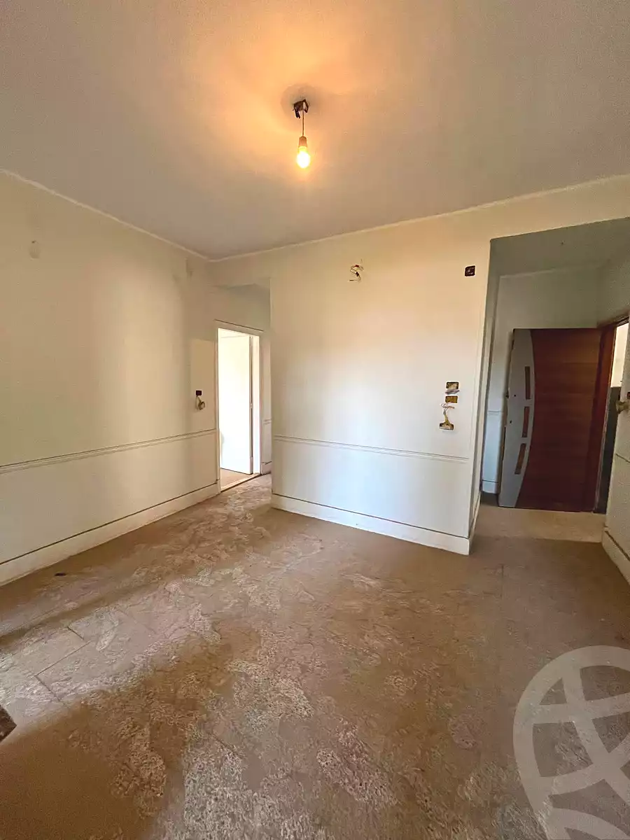 https://aqarmap.com.eg/ar/listing/7076478-for-sale-cairo-helwan-helwan-el-sharkeya-thabit-basha-st