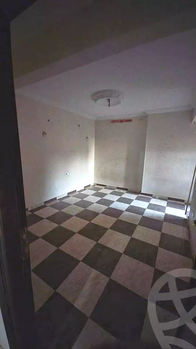 https://aqarmap.com.eg/ar/listing/7076630-for-rent-cairo-helwan-mnshy-yn-hlwn-rael-st