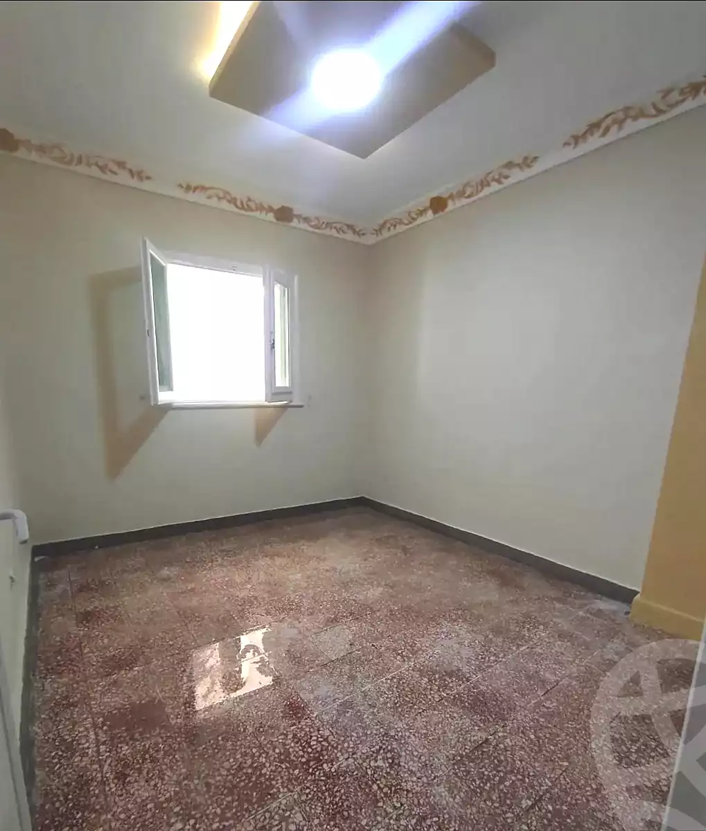 https://aqarmap.com.eg/ar/listing/7076722-for-rent-alexandria-al-agamy-lbytsh-el-hanafeya-st