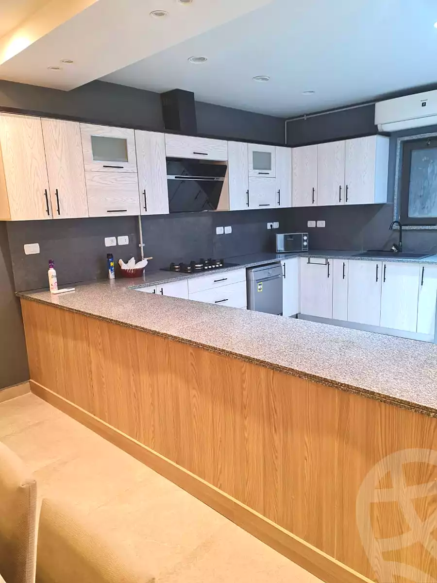 https://aqarmap.com.eg/ar/listing/7076818-for-sale-cairo-new-cairo-compounds-lakeview-residence