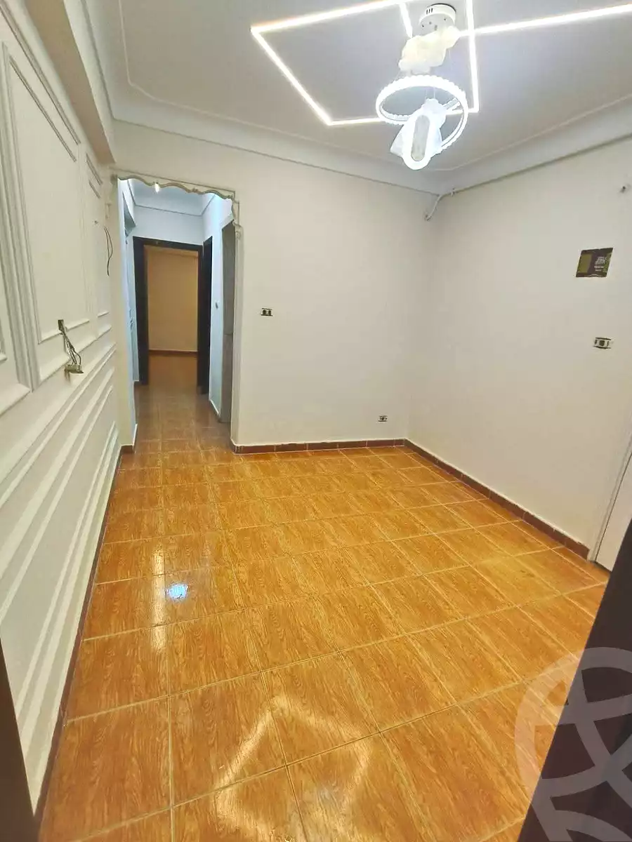 https://aqarmap.com.eg/en/listing/7076837-for-sale-alexandria-lsywf-el-falki