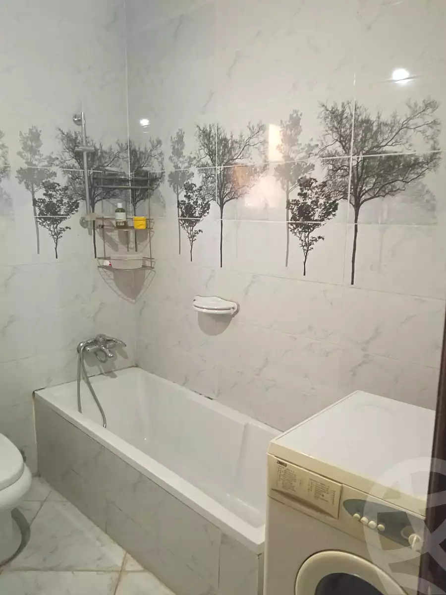 https://aqarmap.com.eg/ar/listing/7076877-for-rent-cairo-new-cairo-compounds-mountain-view-hyde-park