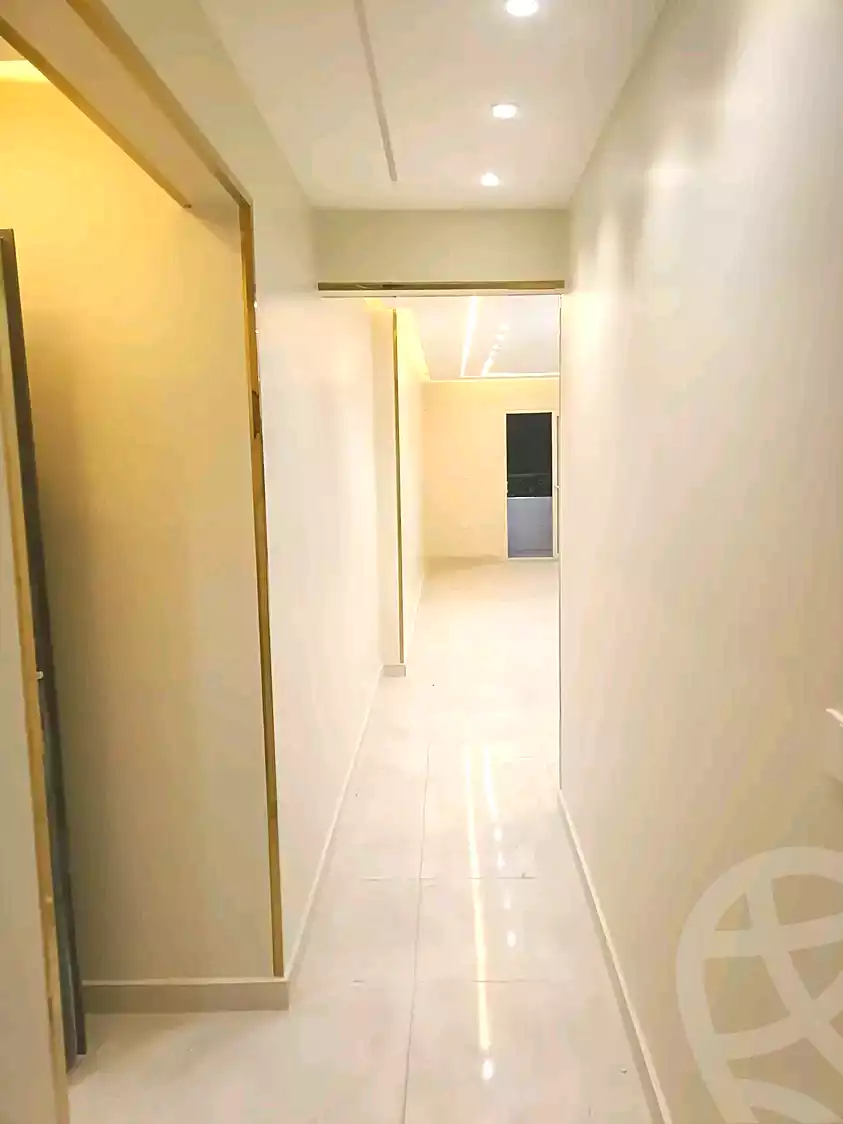 https://aqarmap.com.eg/en/listing/7077237-for-rent-cairo-ain-shams-jsr-lswys