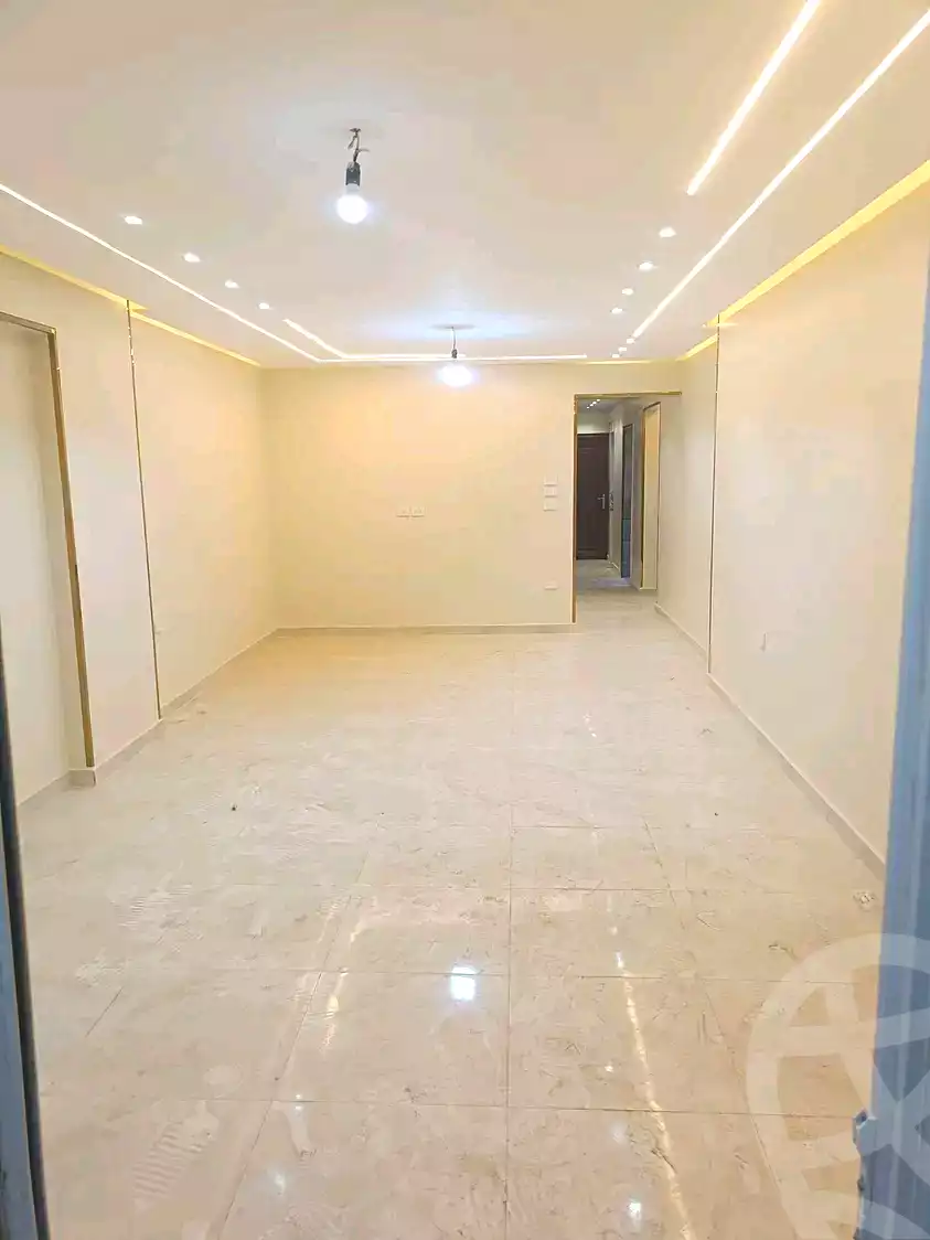 https://aqarmap.com.eg/en/listing/7077237-for-rent-cairo-ain-shams-jsr-lswys