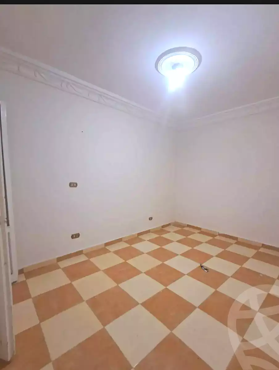 https://aqarmap.com.eg/ar/listing/7077423-for-sale-alexandria-sydy-bshr-sydy-bshr-bhry-ali-hipa-st