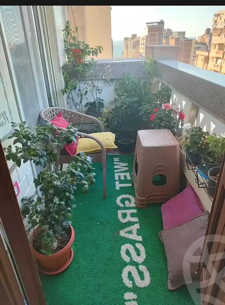 https://aqarmap.com.eg/ar/listing/7077513-for-sale-alexandria-sydy-bshr-sydy-bshr-bhry-sidi-beshr-mosque-st
