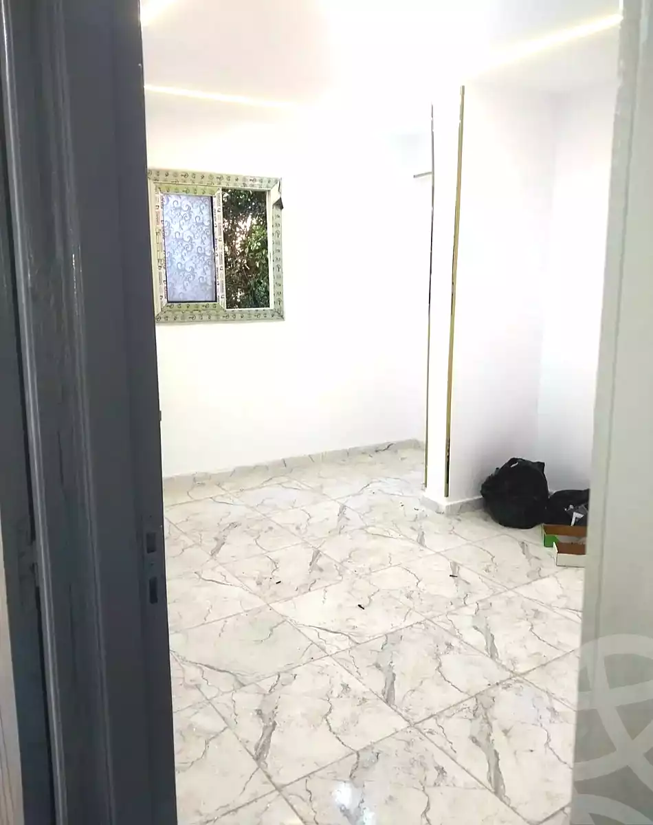 https://aqarmap.com.eg/ar/listing/7077569-for-sale-alexandria-al-agamy-lbytsh-mohamed-el-fardi-st