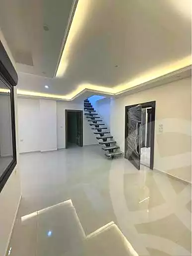 https://aqarmap.com.eg/en/listing/7073309-for-sale-cairo-new-administrative-capital-r8