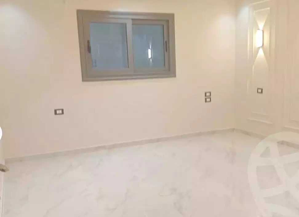 https://aqarmap.com.eg/ar/listing/7078673-for-sale-alexandria-camp-cesar