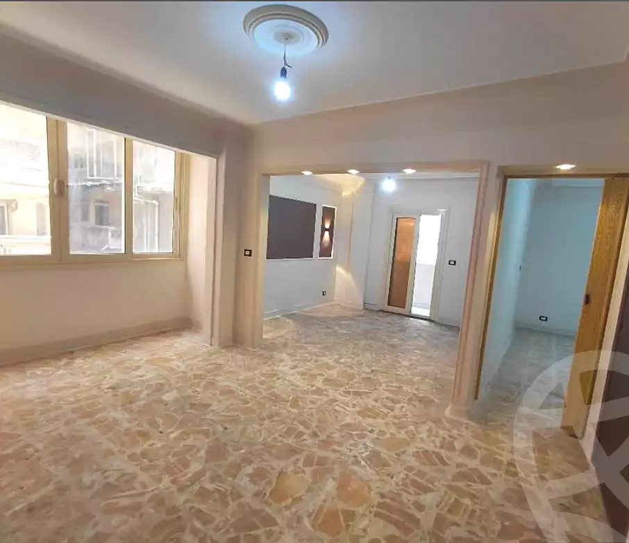 https://aqarmap.com.eg/ar/listing/7078790-for-sale-alexandria-sydy-bshr-tryq-ljysh