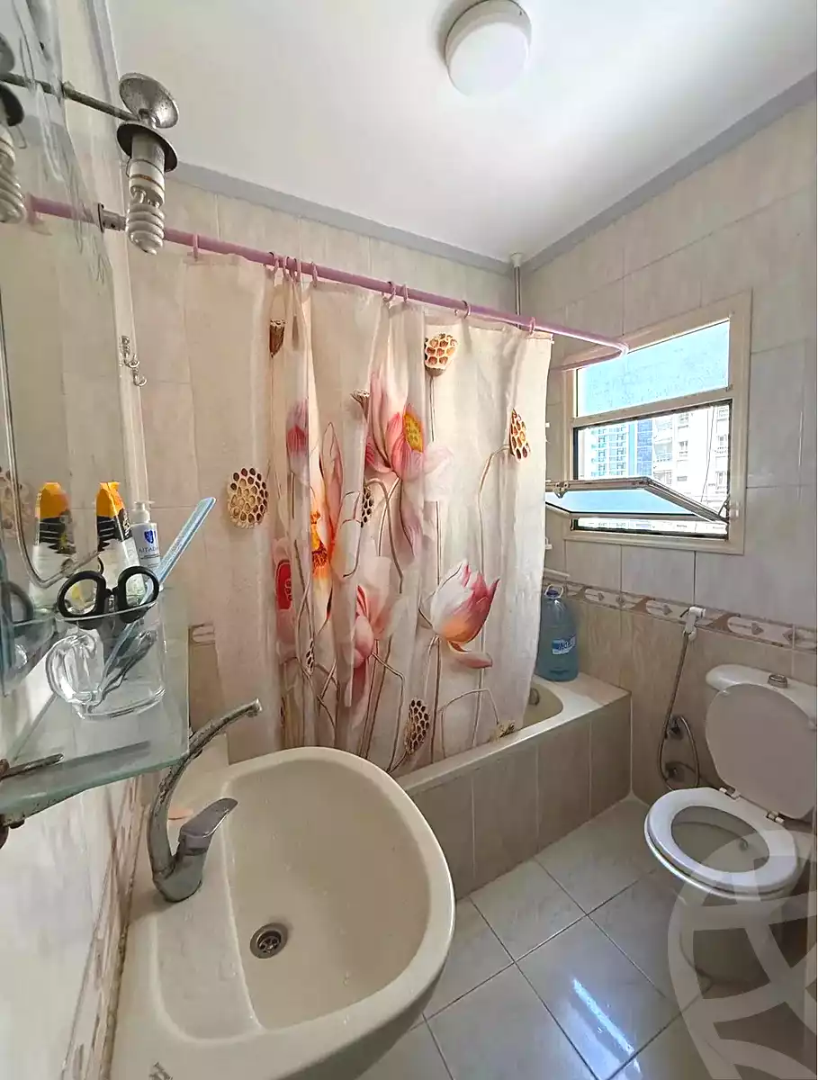 https://aqarmap.com.eg/ar/listing/7078928-for-sale-alexandria-el-mandara